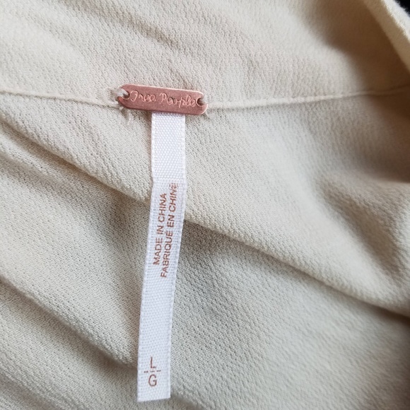 Free People Women's Top Beige Long Trumpet Sleeves - Picture 7 of 7